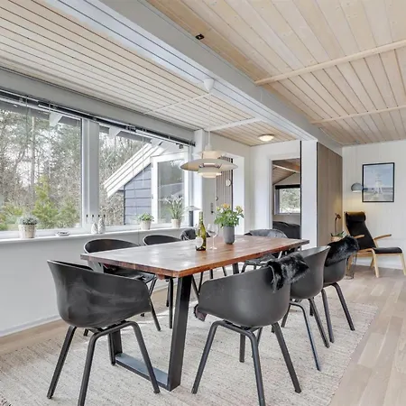 Margarethe - 250m From The Sea By Interhome
