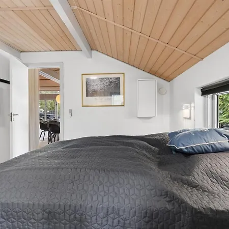 Margarethe - 250m From The Sea By Interhome Feriehus Vester Somarken