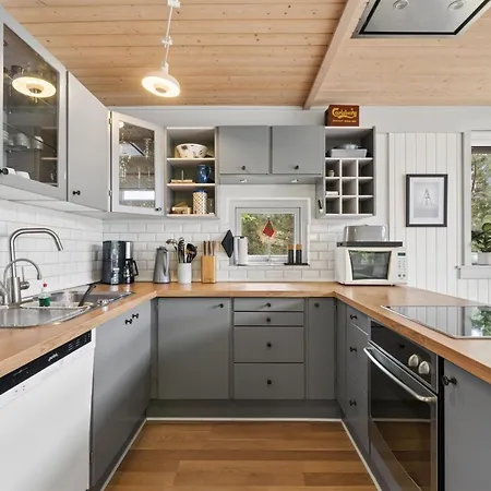 Margarethe - 250m From The Sea By Interhome * Vester Somarken
